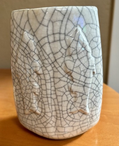 Chinese white crackle - white, glaze