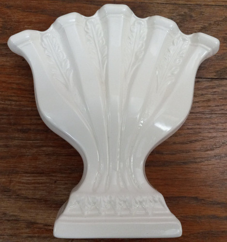 Vintage white ceramic - 5, finger