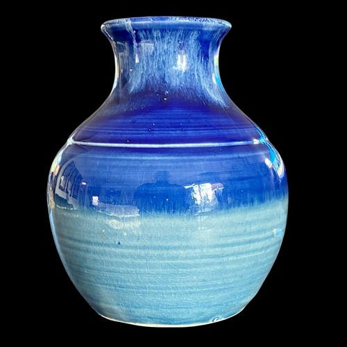 Turquoise blue studio - blue,