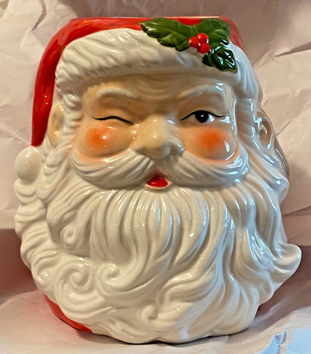 New large winking classic - new,