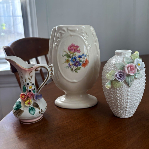 Vtg white ceramic floral - white, vase