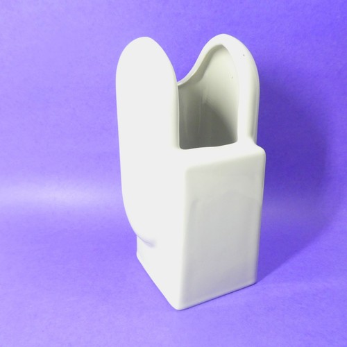 Postmodern vase abstract - postmodern,