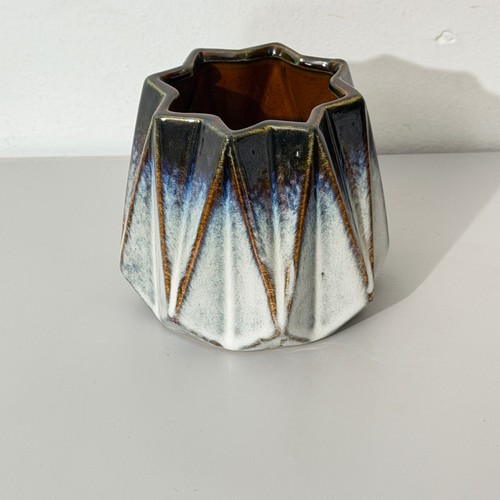 Ceramic star planter vase - planter, os