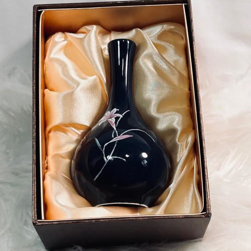 Vintage taiwanese black - vintage,