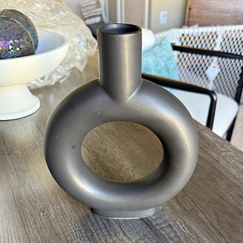 Black matte modern - matte,