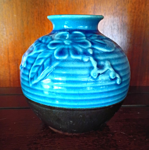 Unmarked blue black floral - unmarked,