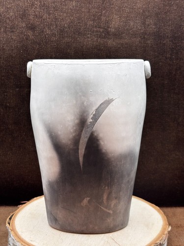 Gray black rustic - ceramic, 7"