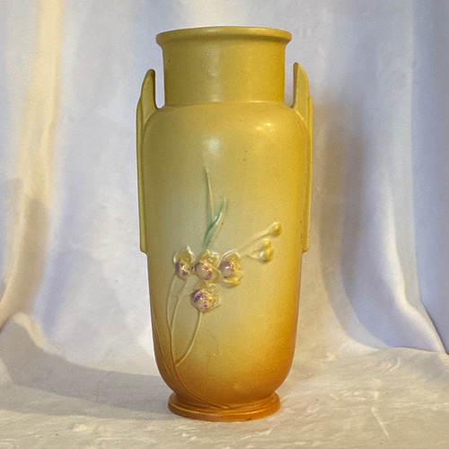 Roseville yellow ceramic - roseville,