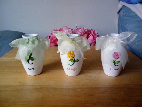 Live laugh love ceramic - laugh,,