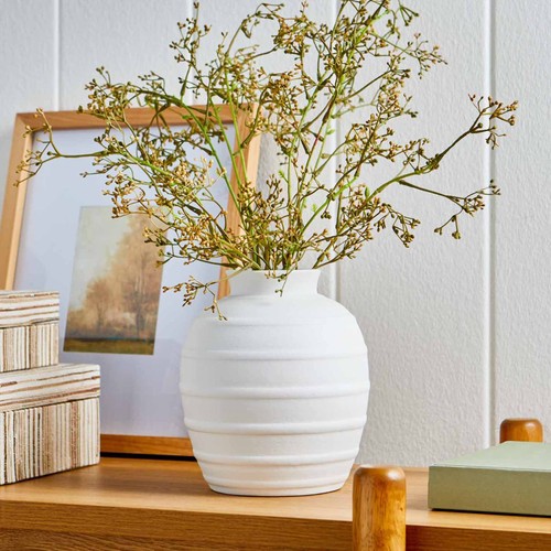 White textured ribbed ceramic - white,