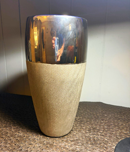 Beige black ceramic - &,