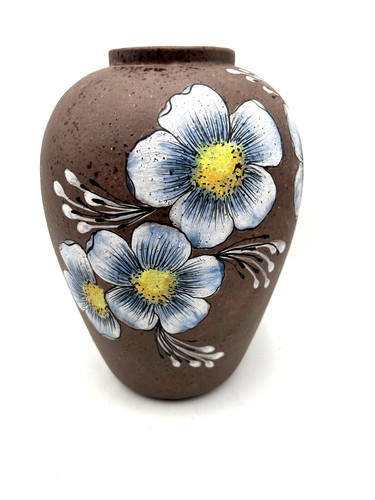 Art pottery hand - hand, painted